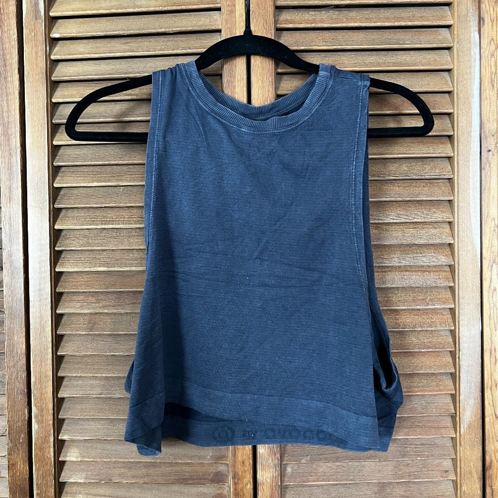 Avocado gray muscle tank